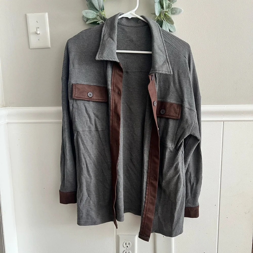 Button Up - Picture 1 of 1